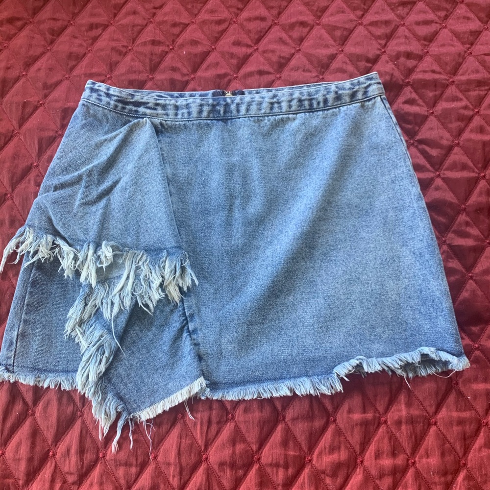 Denim skirt